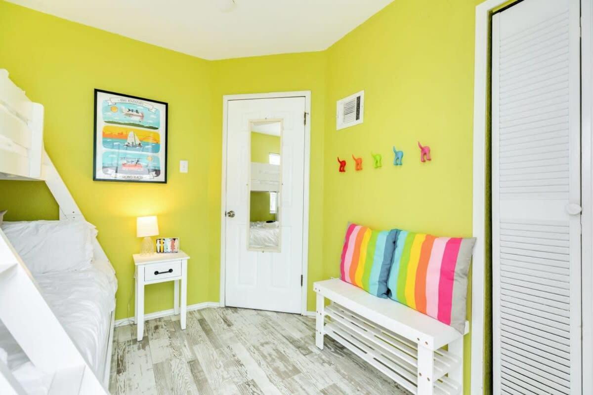 סרפסייד ביץ' Fun In The Sun! Cozy Beach Pad, Gulf Views And Easy Access To The Sand! מראה חיצוני תמונה