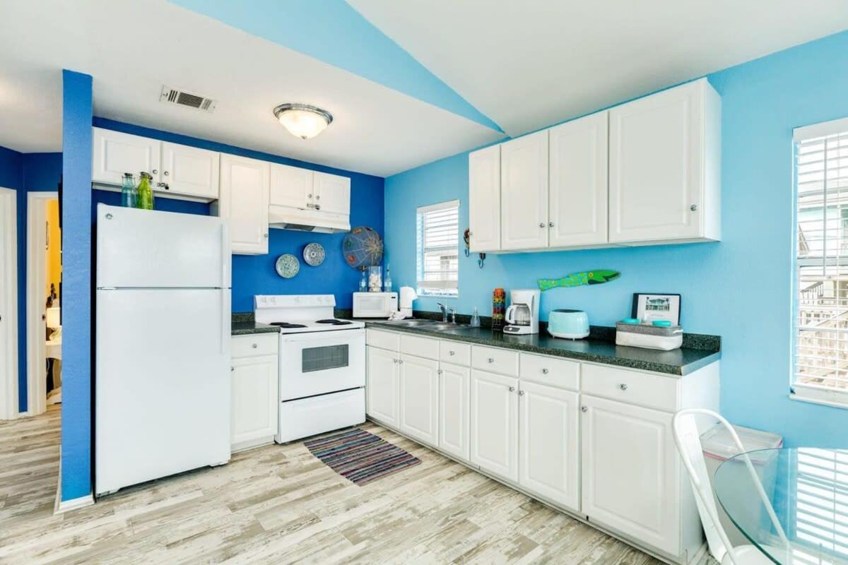 סרפסייד ביץ' Fun In The Sun! Cozy Beach Pad, Gulf Views And Easy Access To The Sand! מראה חיצוני תמונה